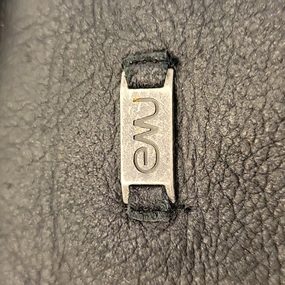 EMU Natural 100% Australian Sheepskin Gloves Black M/L Like new. - Picture 3 of 5